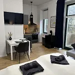 Lorenz Mit Kostenlosem Parkplatz Boxspringbett Kueche
