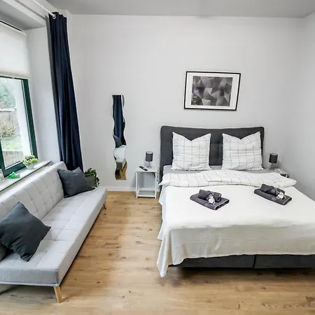 Apartment Lorenz Mit Kostenlosem Parkplatz Boxspringbett Kueche